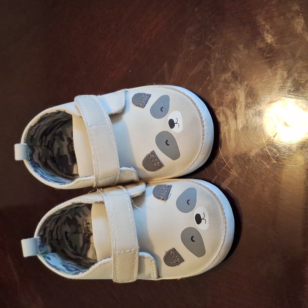 Carter's puppy shoes